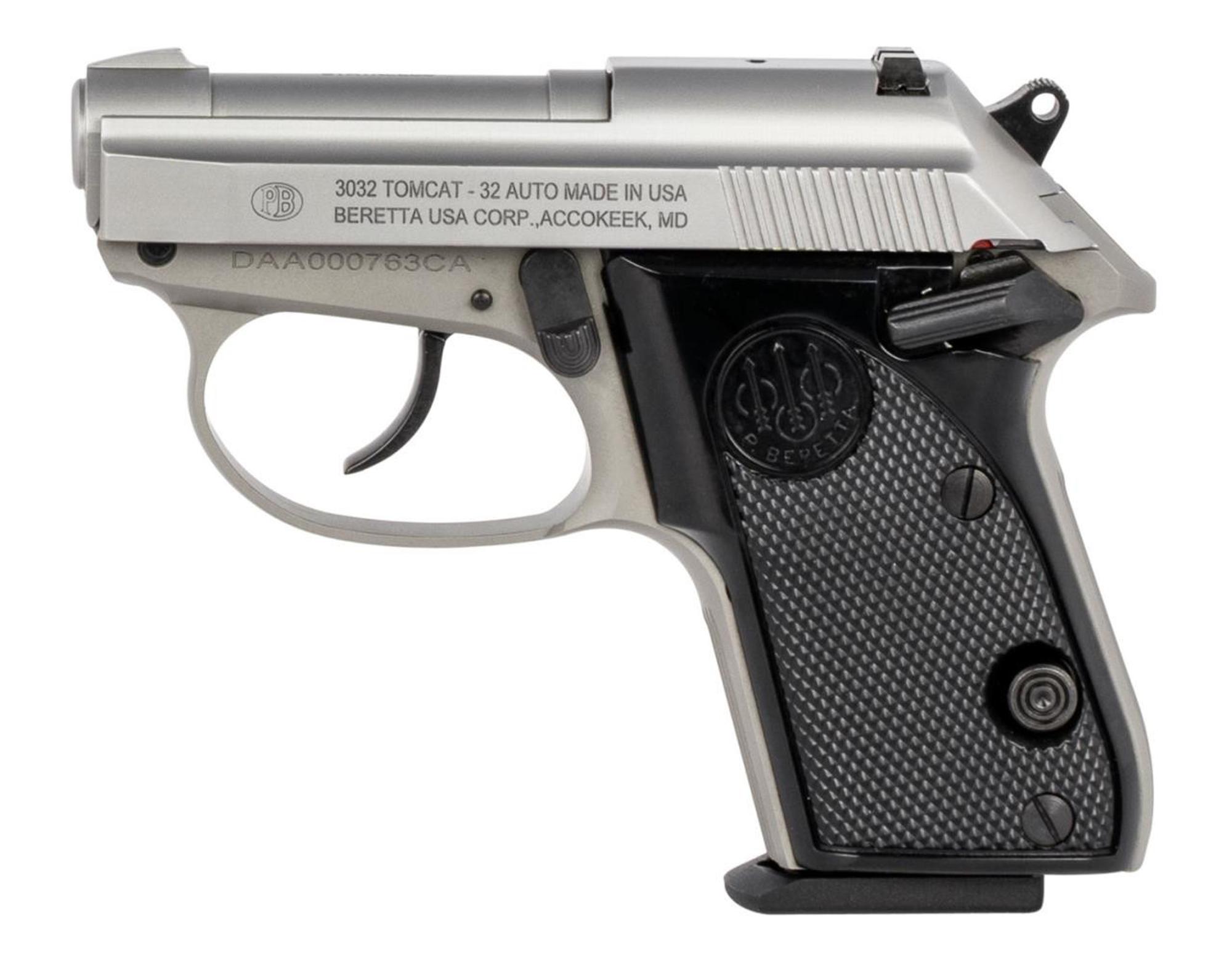 3032 TOMCAT 32ACP 2.3IN 17RD BLK/SS J320500CA | BERETTA USA | 082442924298